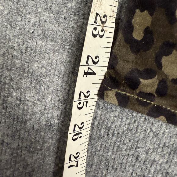 New Levi's Size 27 724 High Rise Straight Cropped Animal Print Jeans Black Tan - Picture 8 of 9